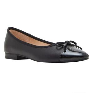 Steve Madden Glossie Flat Cap toe Ballerinas Ballets‎ slip on